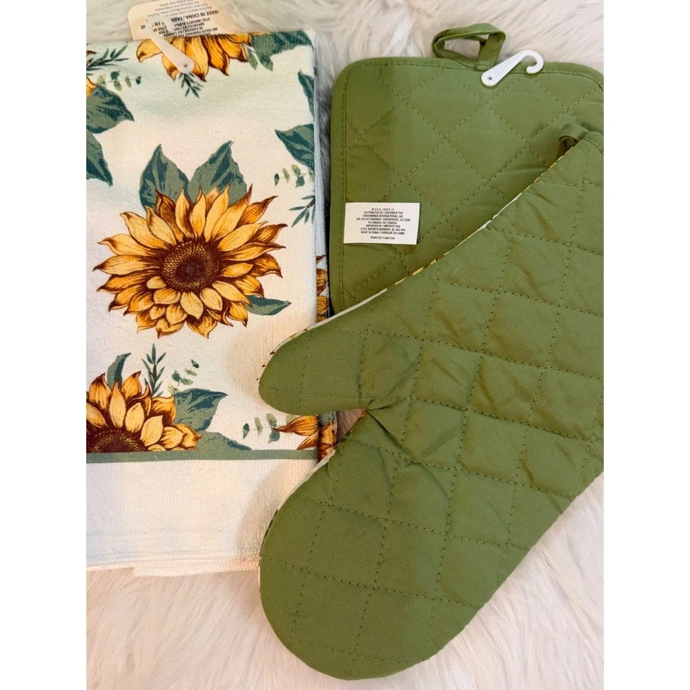 Home Collection Sunflower Kitchen Set 4pc Towel Pot Holders Oven Mitt NWT